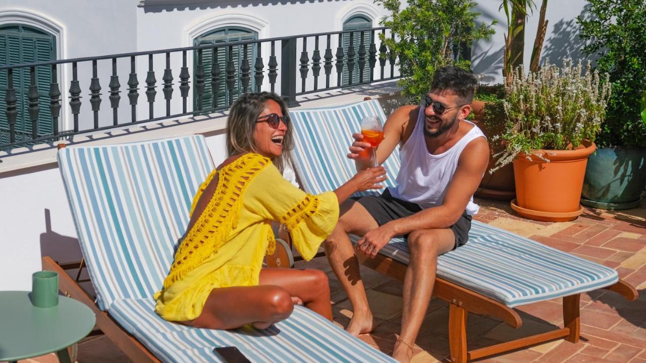 Veranera Hostel Estepona Zewnętrze zdjęcie